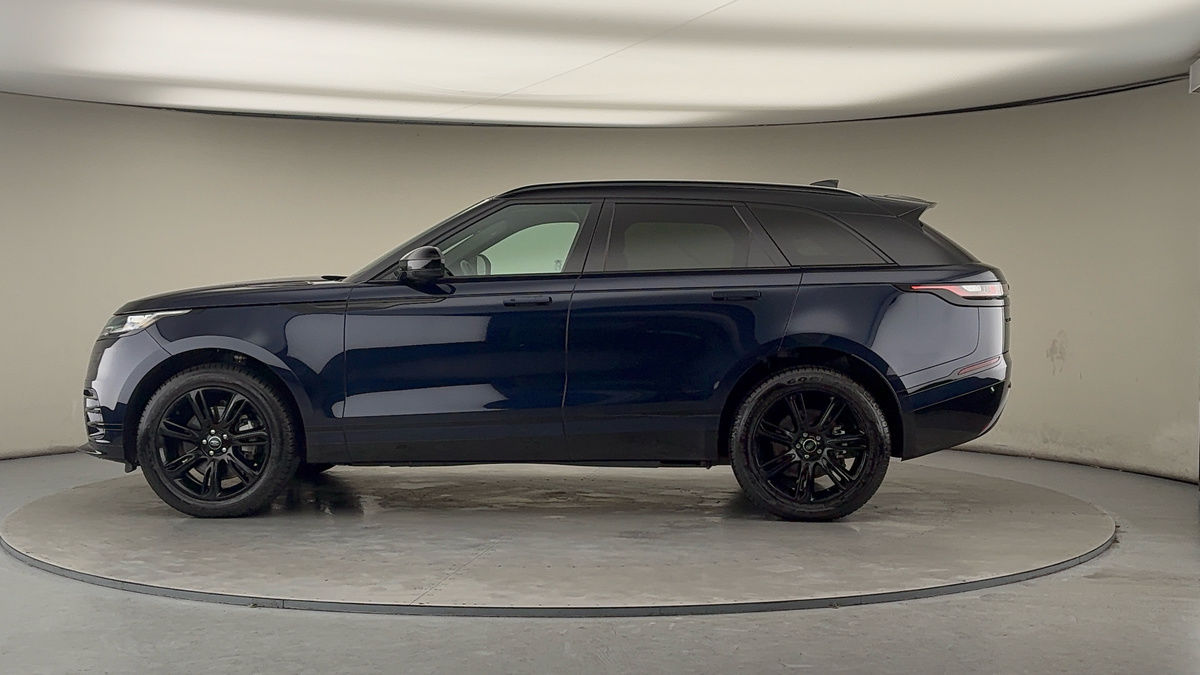 Land Rover Range Rover Velar Image 15