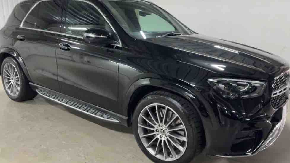 More views of Mercedes-Benz GLE
