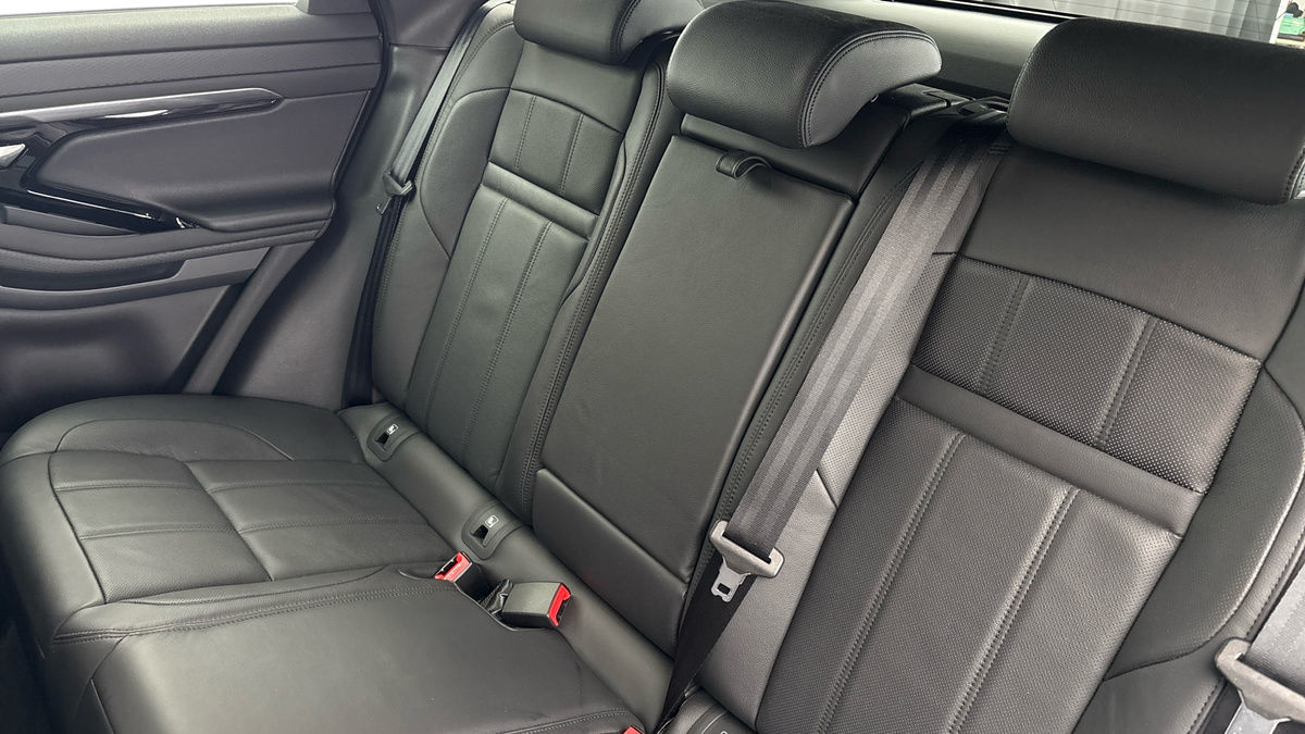 Land Rover Range Rover Evoque Image 8