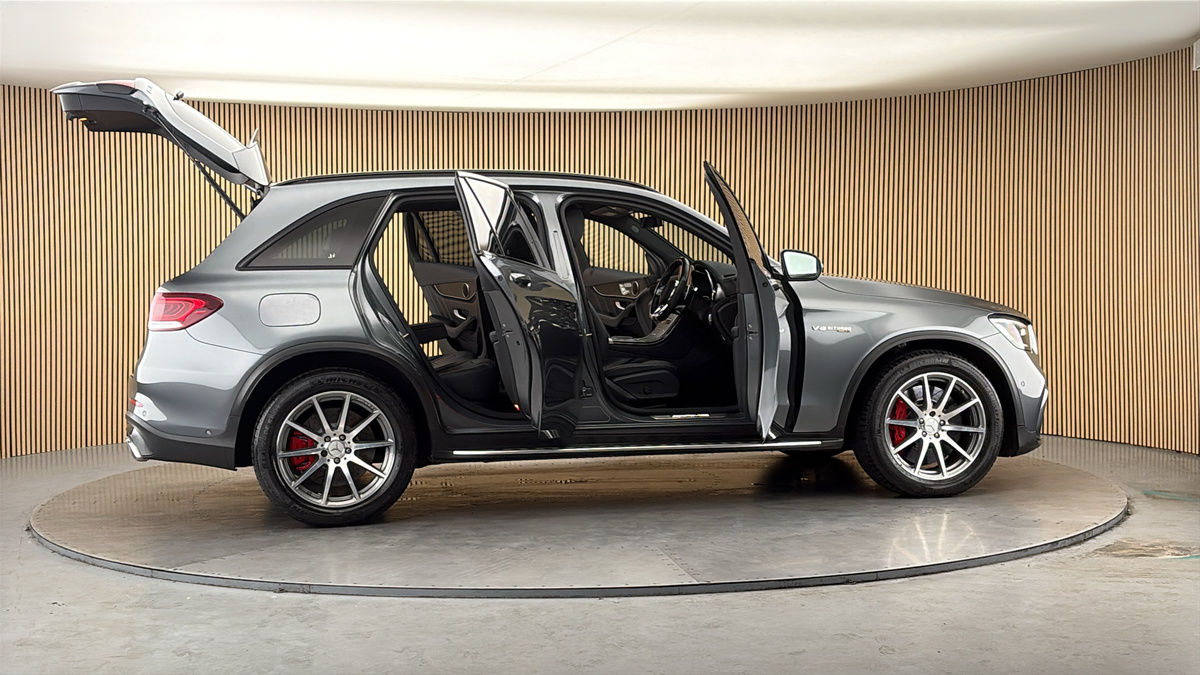 More views of Mercedes-Benz GLC