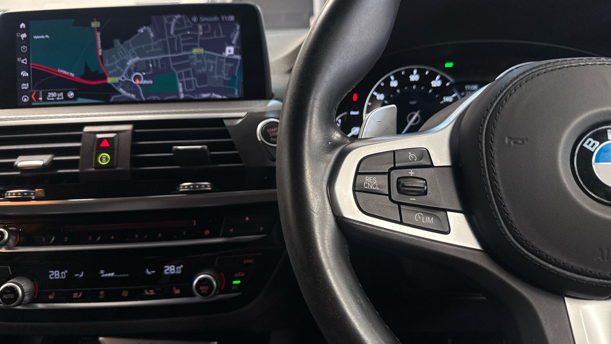 BMW X3 Image 25
