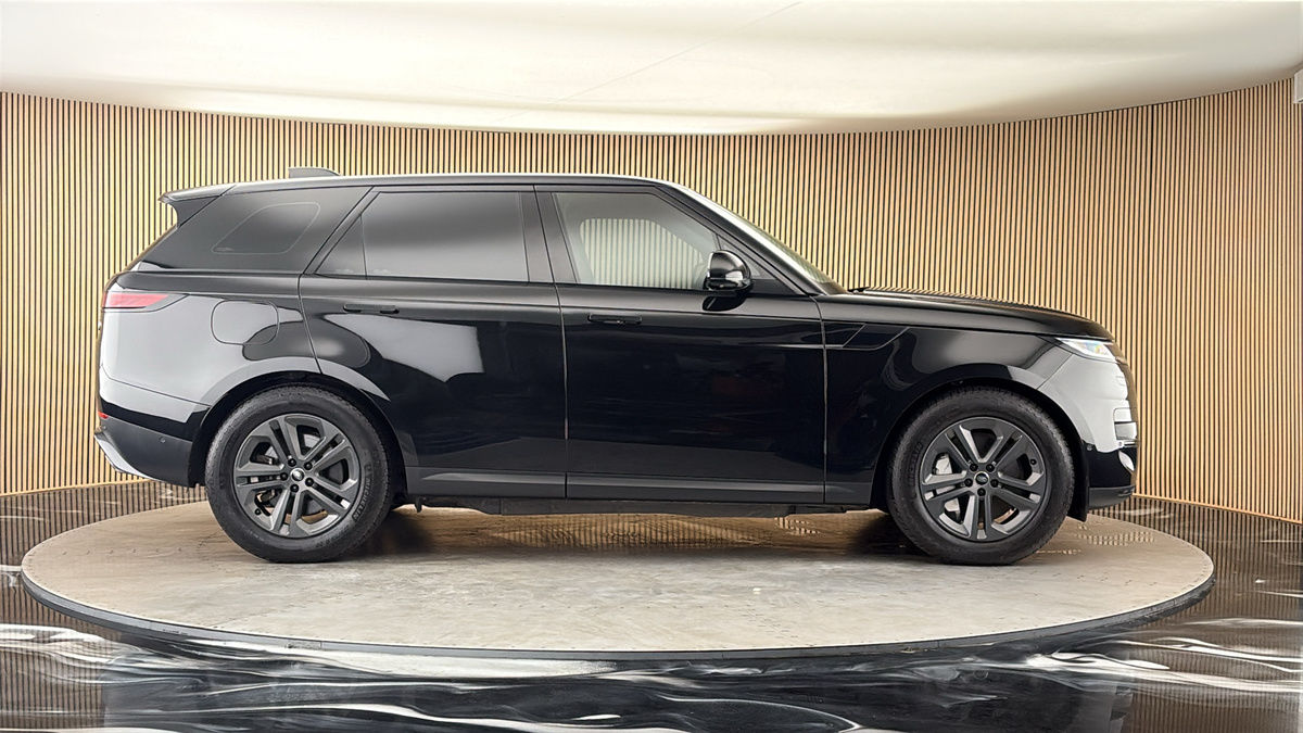 Land Rover Range Rover Sport Image 16