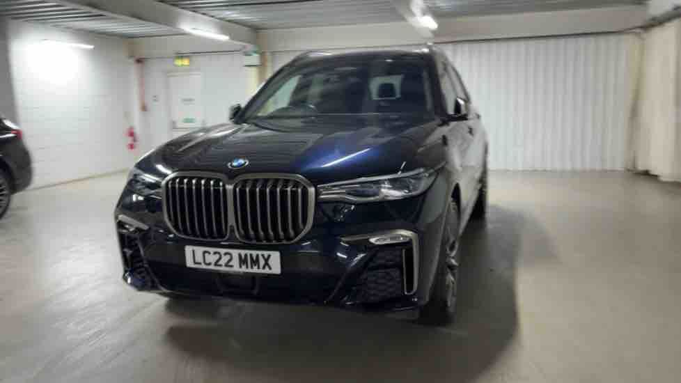 More views of BMW X7