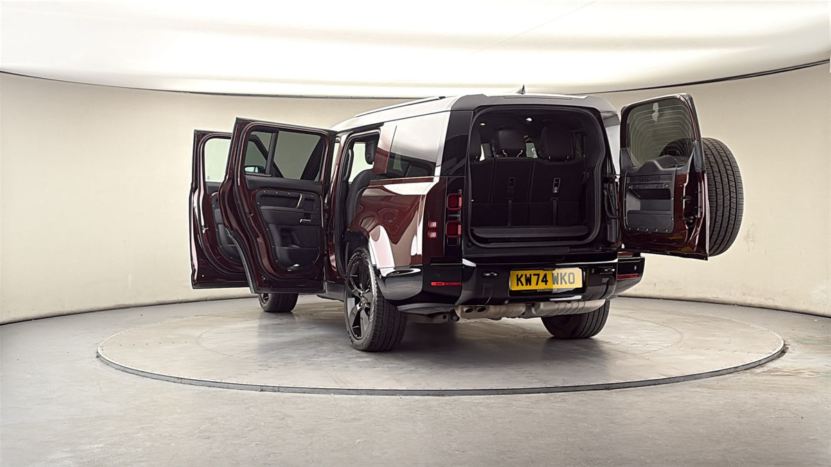 More views of Land Rover Defender 130