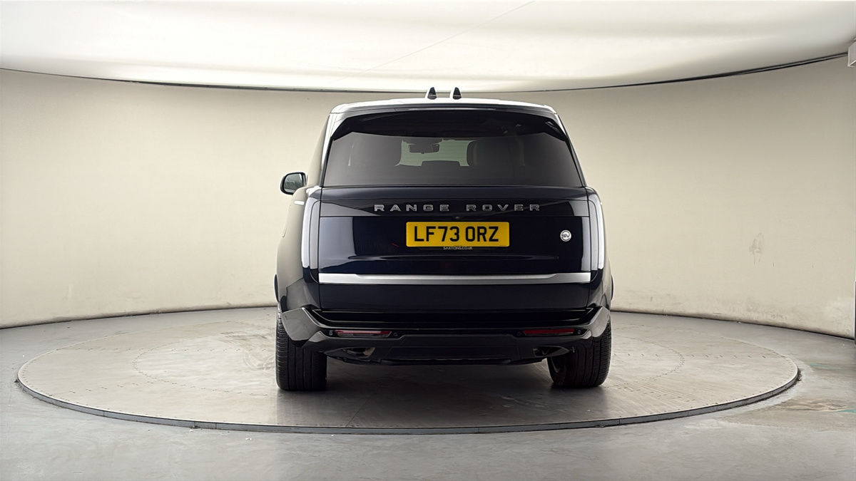 More views of Land Rover Range Rover