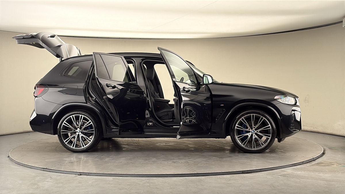 More views of BMW X3