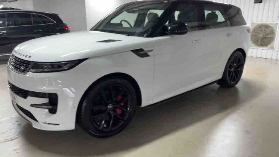 More views of Land Rover Range Rover Sport