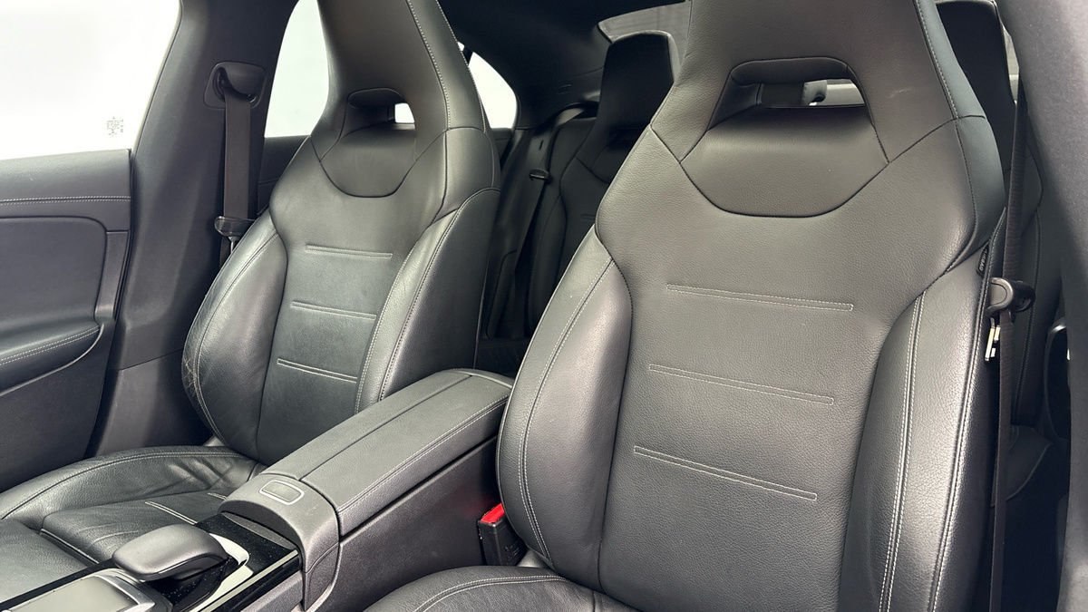 Mercedes-Benz CLA Image 7