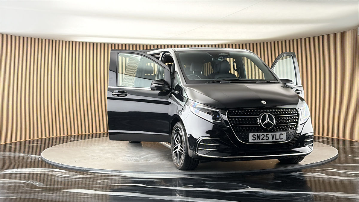 More views of Mercedes-Benz V Class