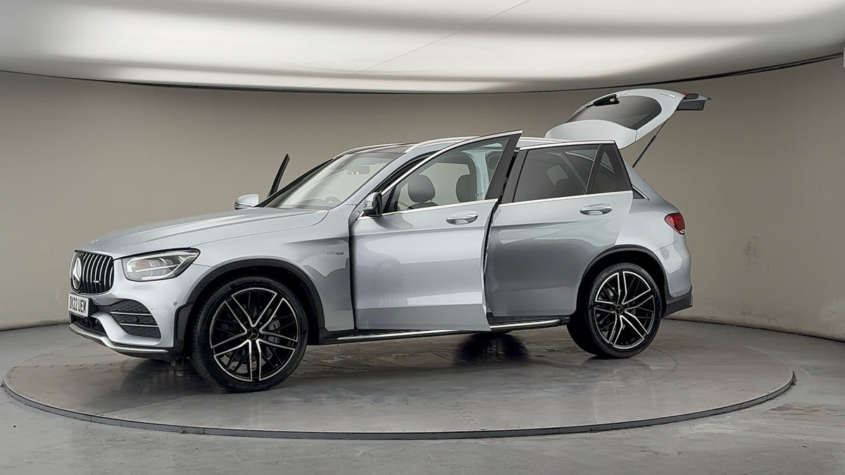 More views of Mercedes-Benz GLC