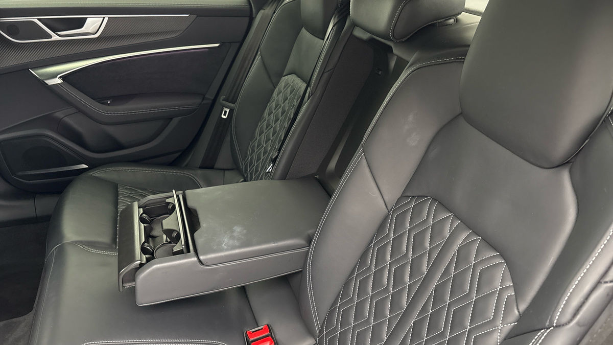 Audi S7 Image 9