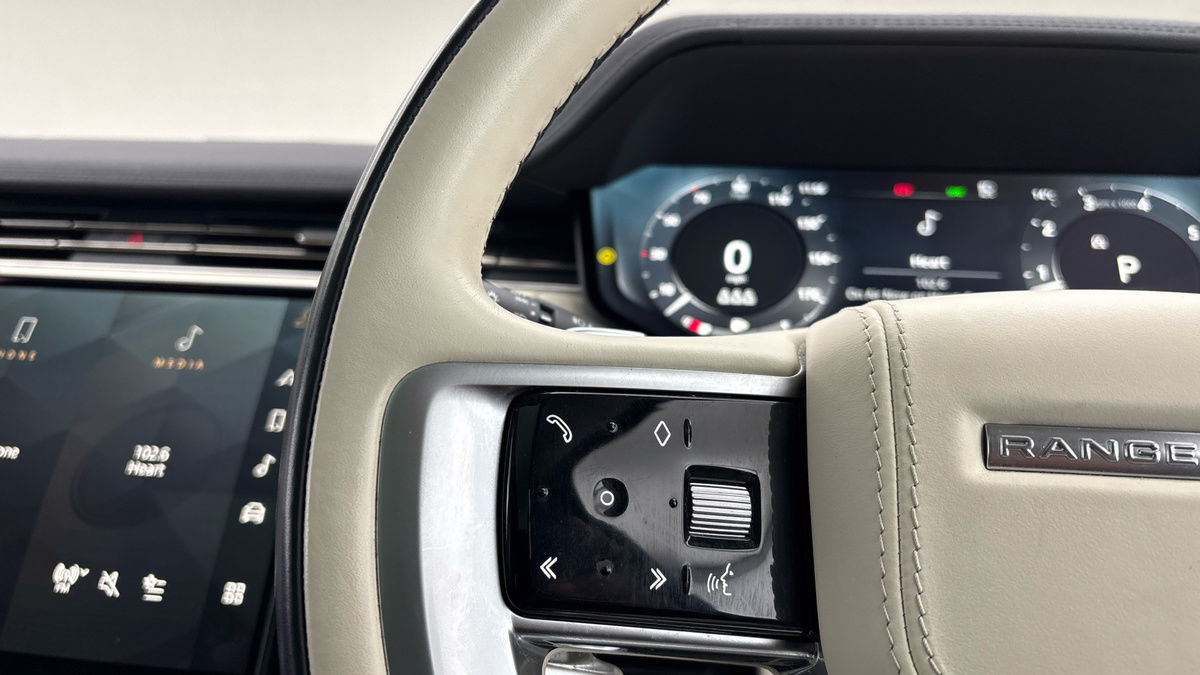 Land Rover Range Rover Image 13