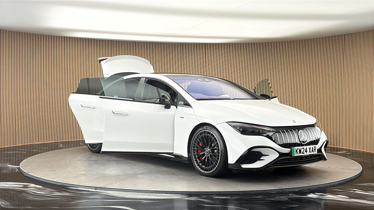 More views of Mercedes-Benz EQE