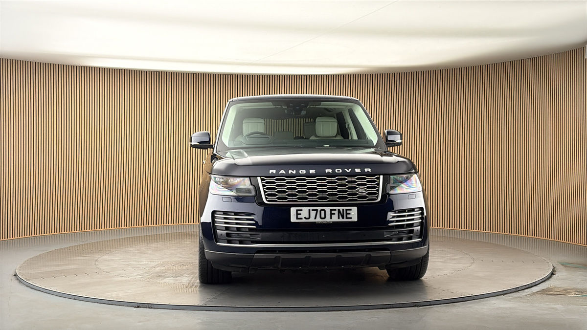 More views of Land Rover Range Rover