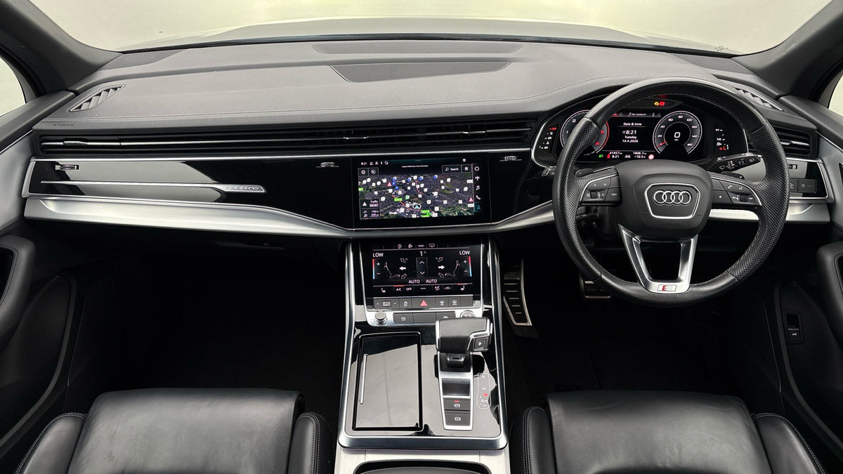 Audi Q7 Image 12