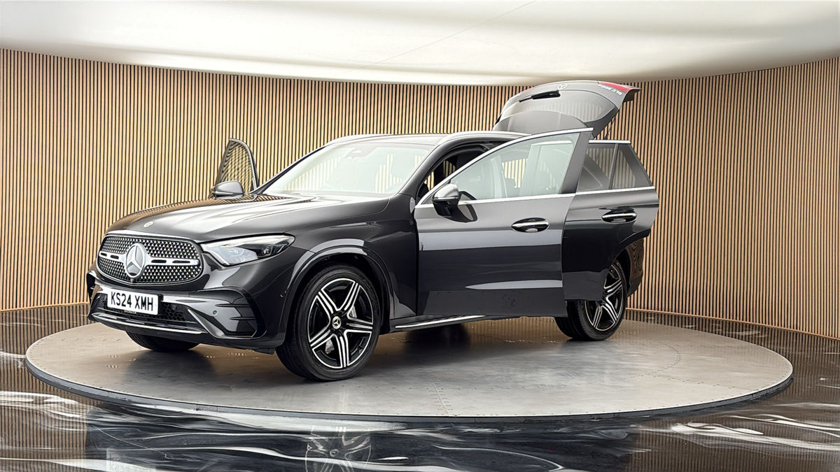 Mercedes-Benz GLC Image 22