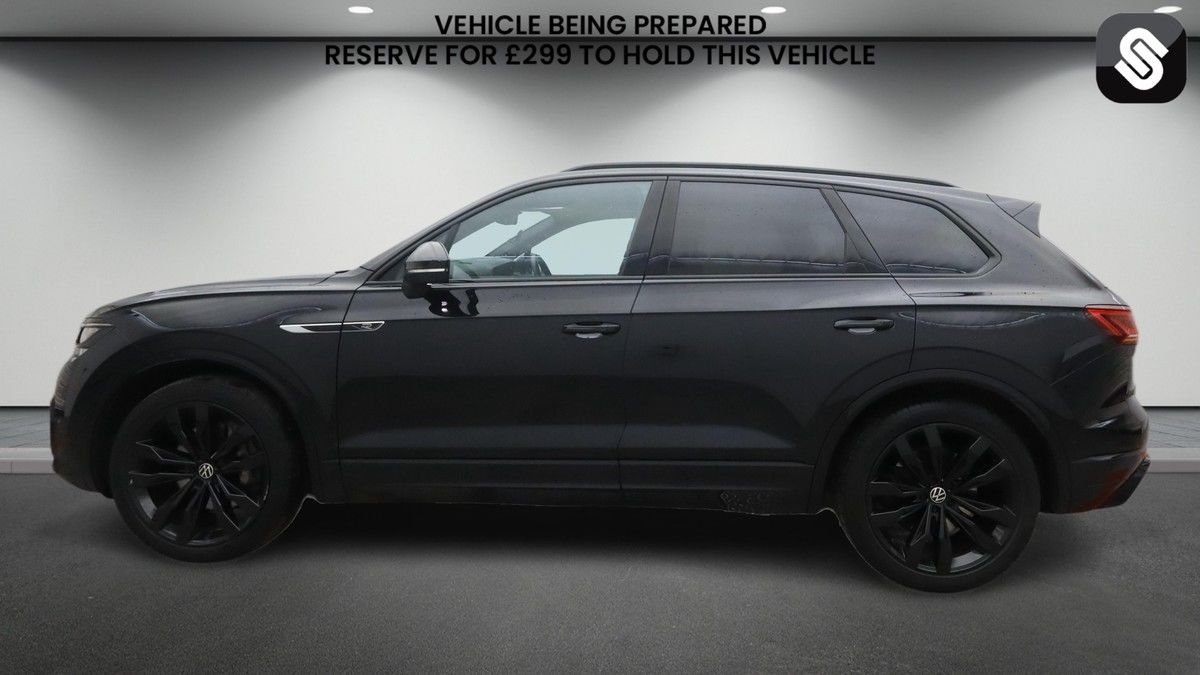 Volkswagen Touareg Image 6