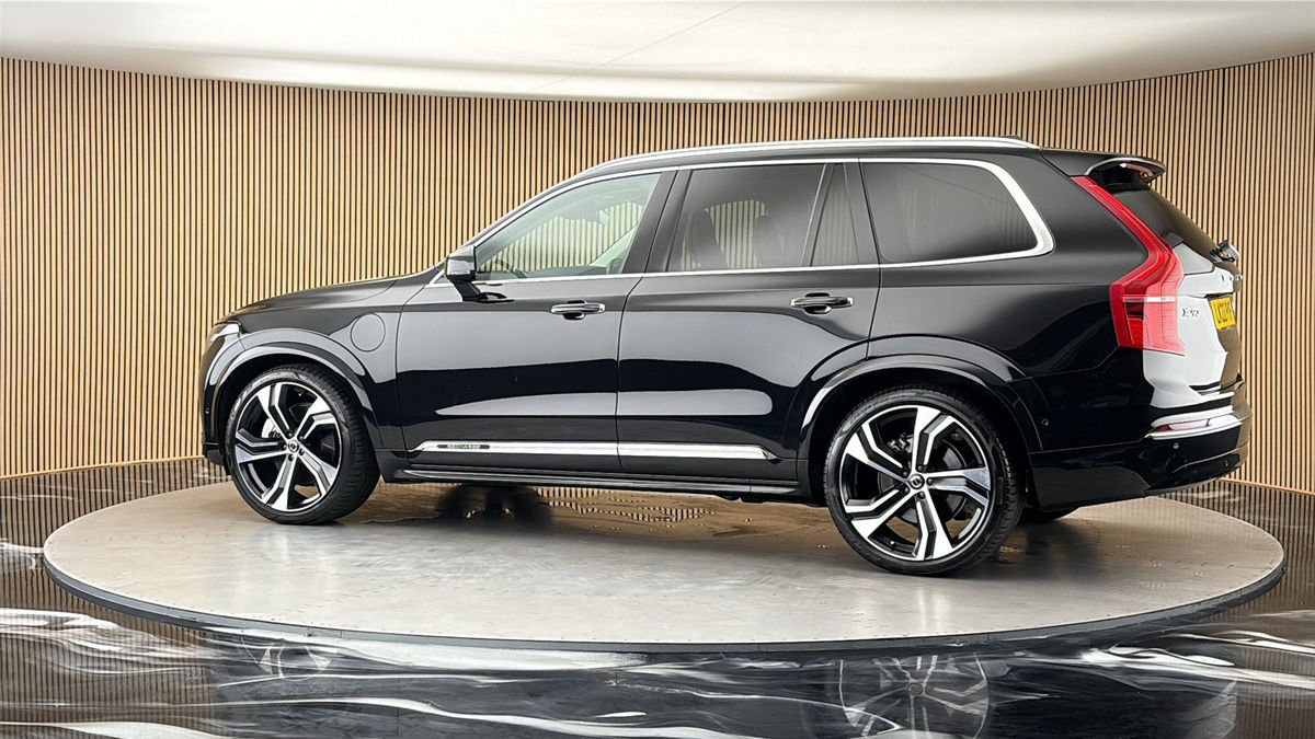 More views of Volvo XC90