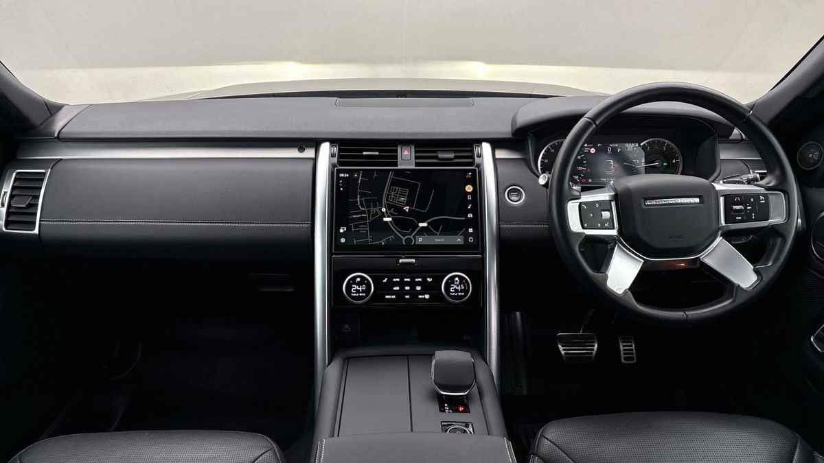 Land Rover Discovery Image 12