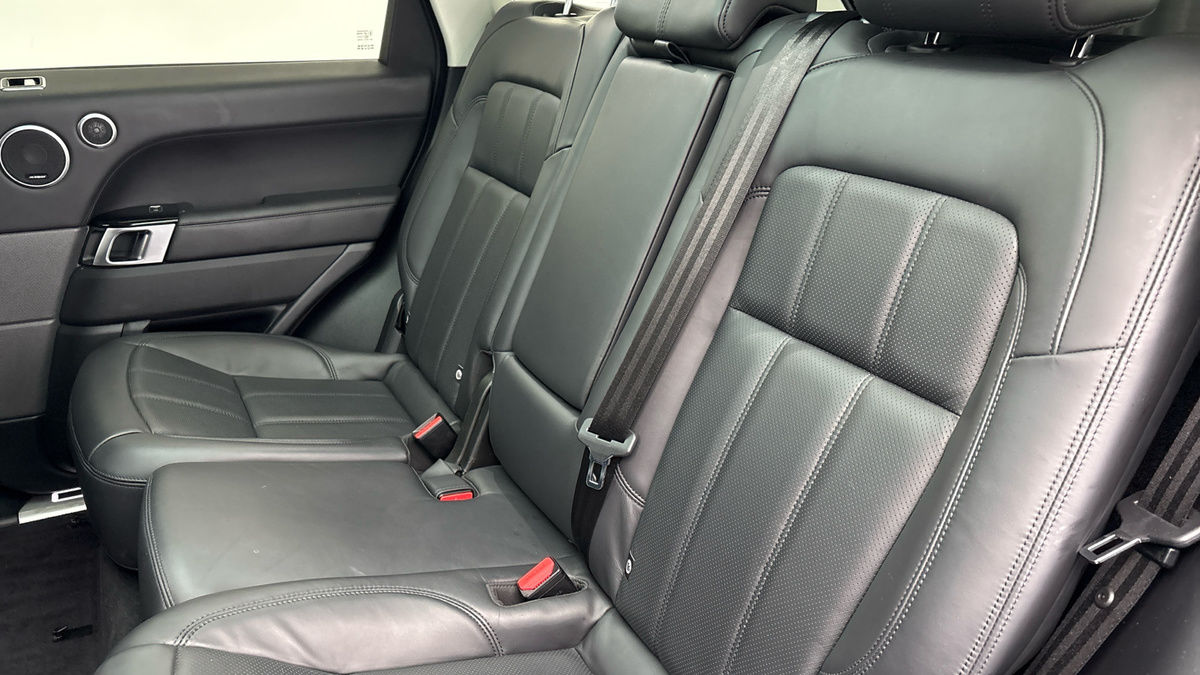 Land Rover Range Rover Sport Image 8