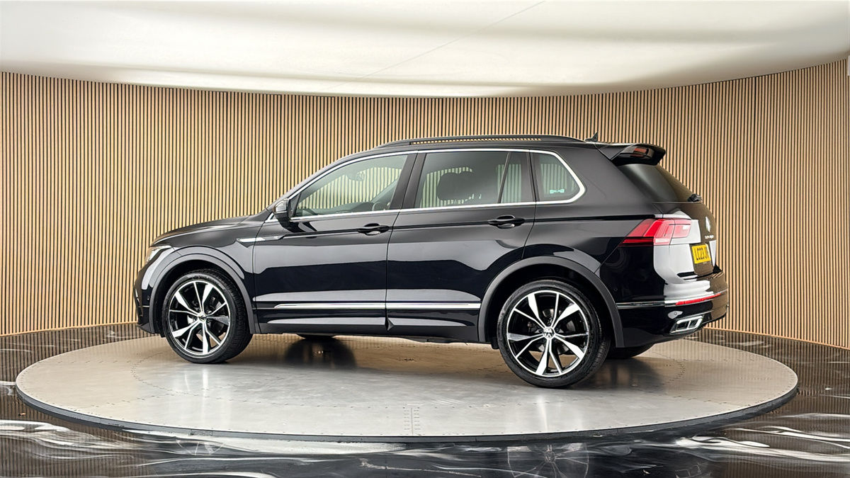 More views of Volkswagen Tiguan