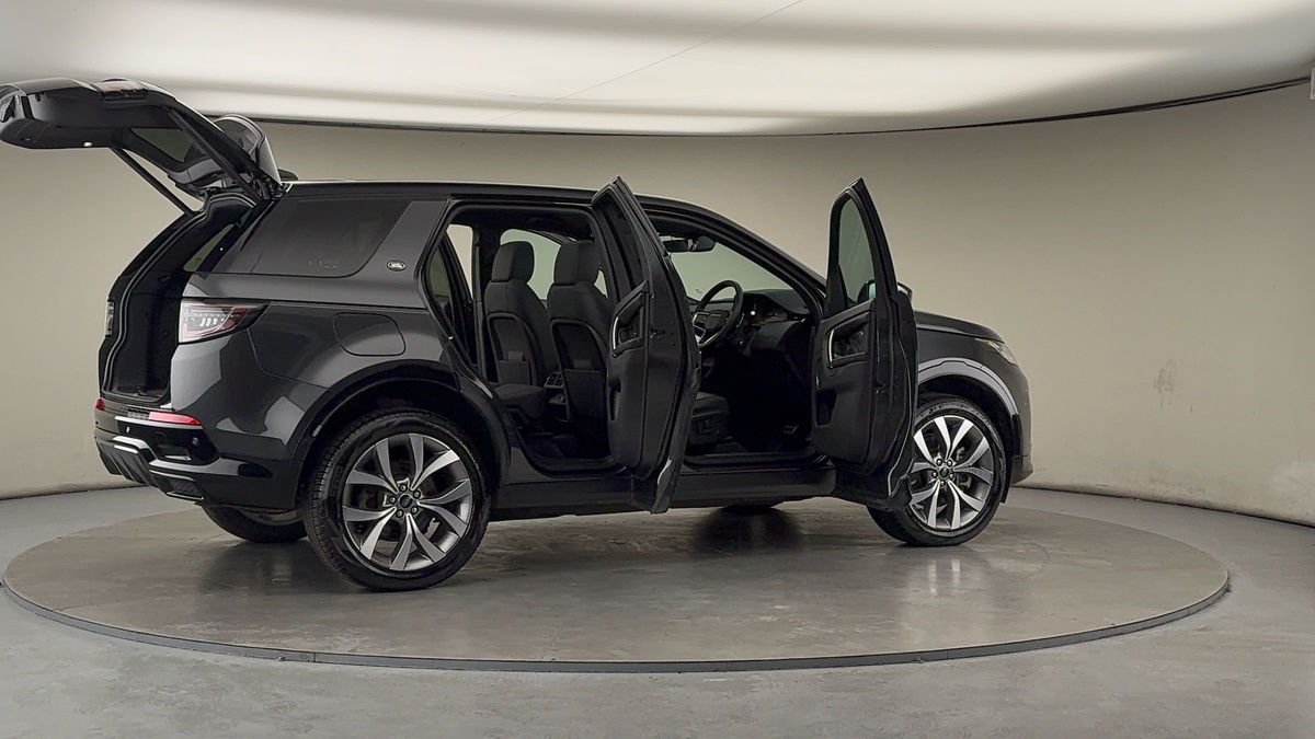 More views of Land Rover Discovery Sport