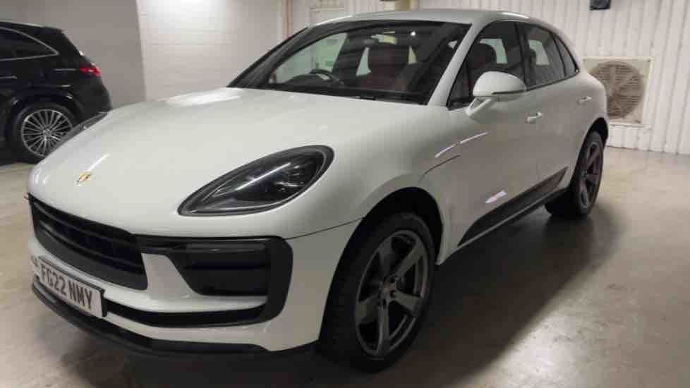 More views of Porsche Macan