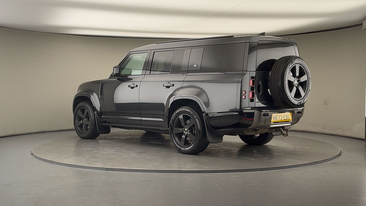 More views of Land Rover Defender 130