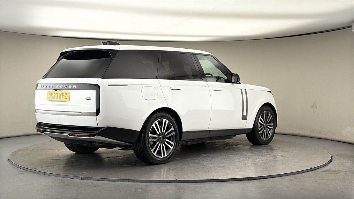 Land Rover Range Rover Image 21
