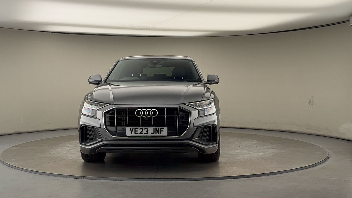 Audi Q8 Image 3
