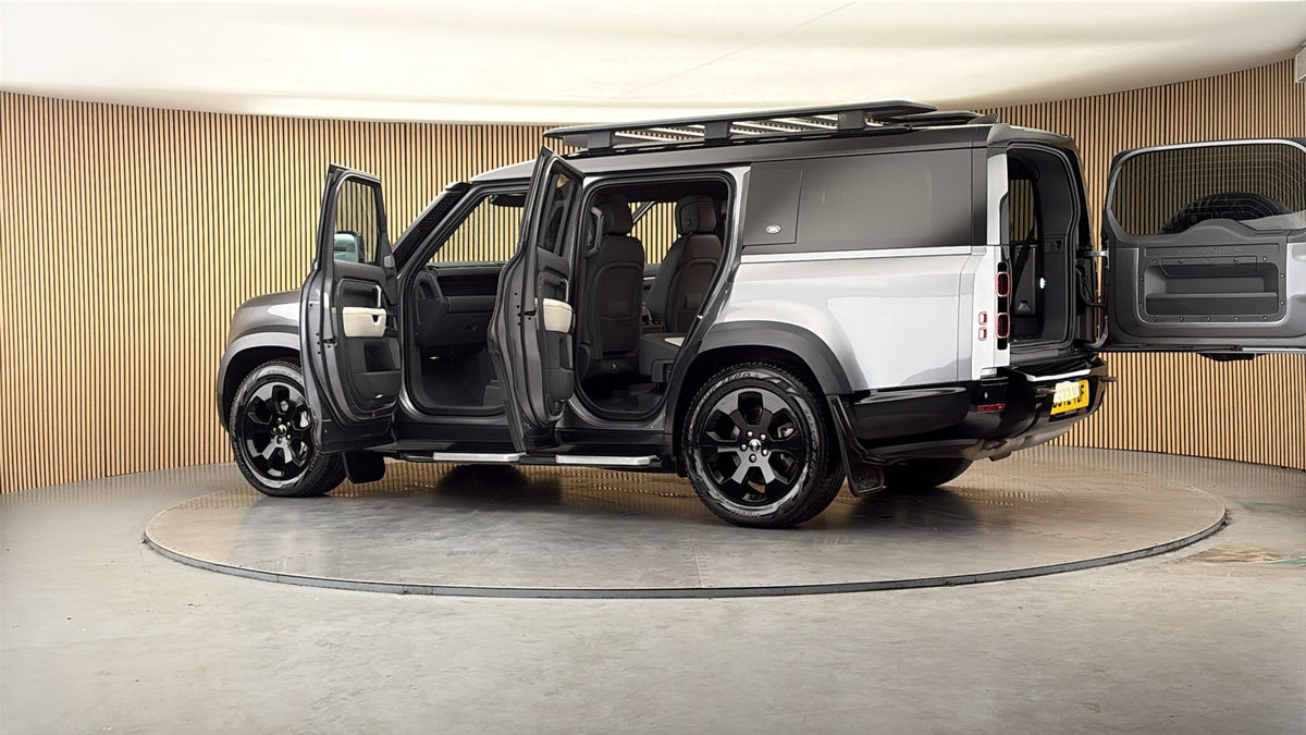 More views of Land Rover Defender 130