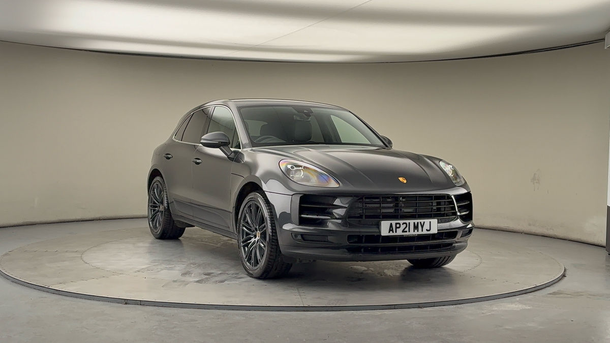 More views of Porsche Macan