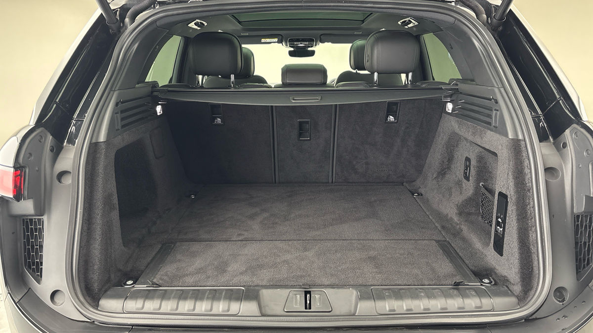 Land Rover Range Rover Sport Image 11