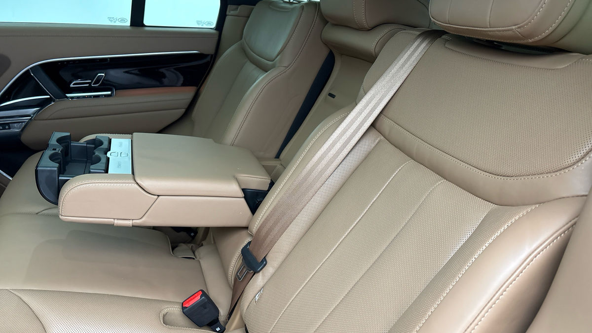 Land Rover Range Rover Image 9