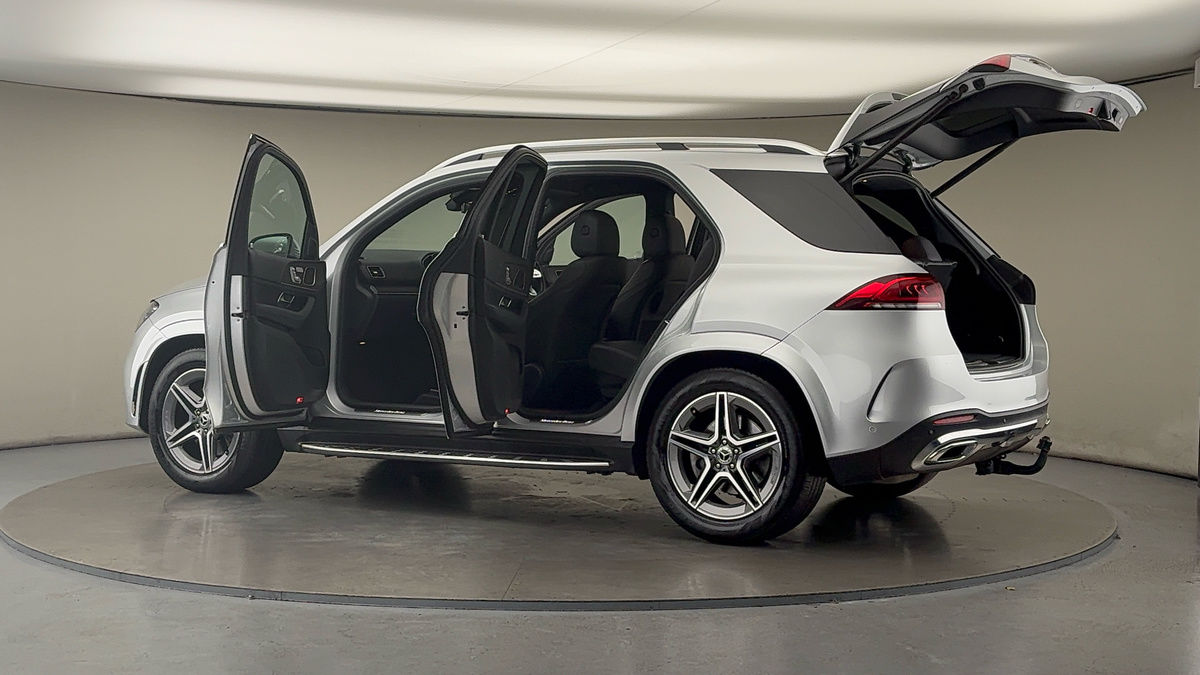 More views of Mercedes-Benz GLE