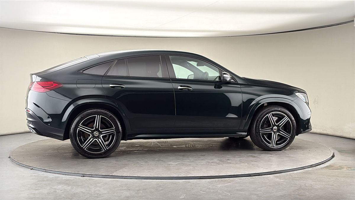 More views of Mercedes-Benz GLE