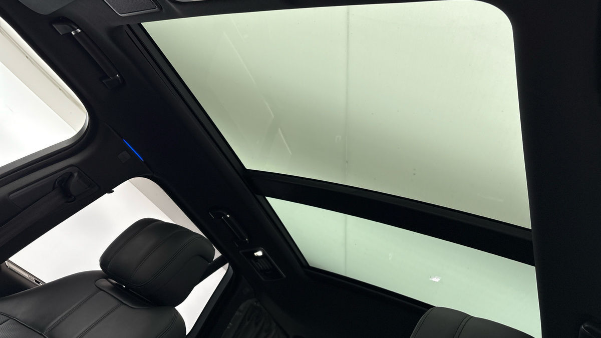 Land Rover Range Rover Image 6