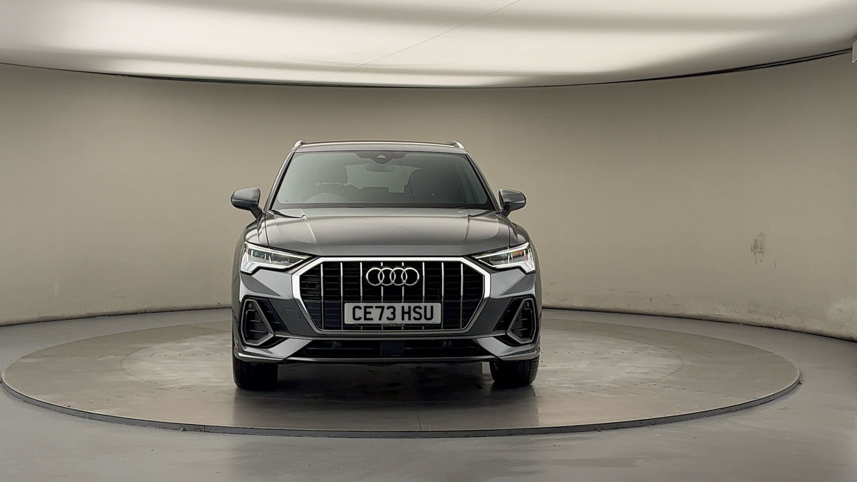 More views of Audi Q3