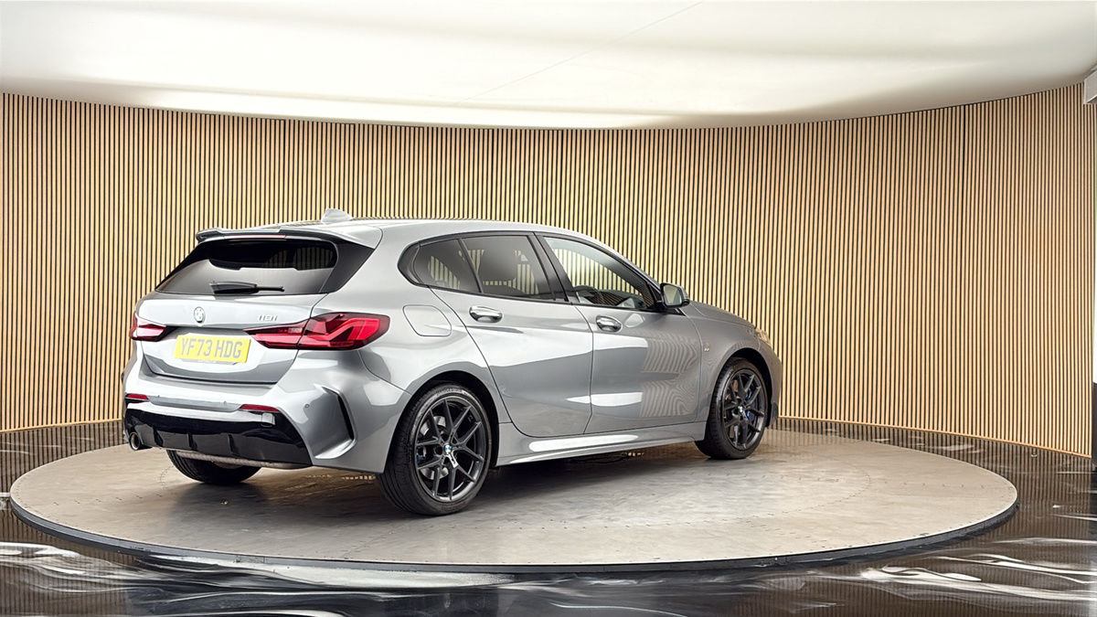 BMW 1 Series Image 21