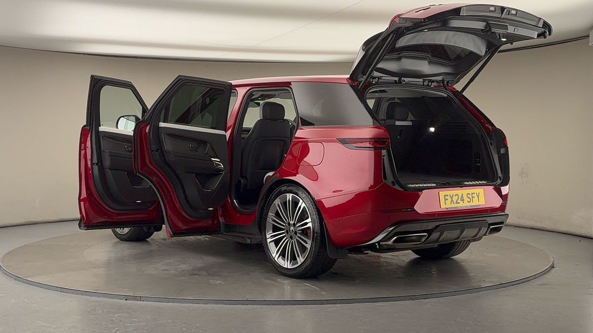 More views of Land Rover Range Rover Sport