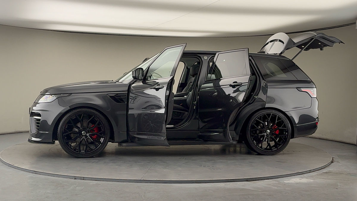 More views of Land Rover Range Rover Sport