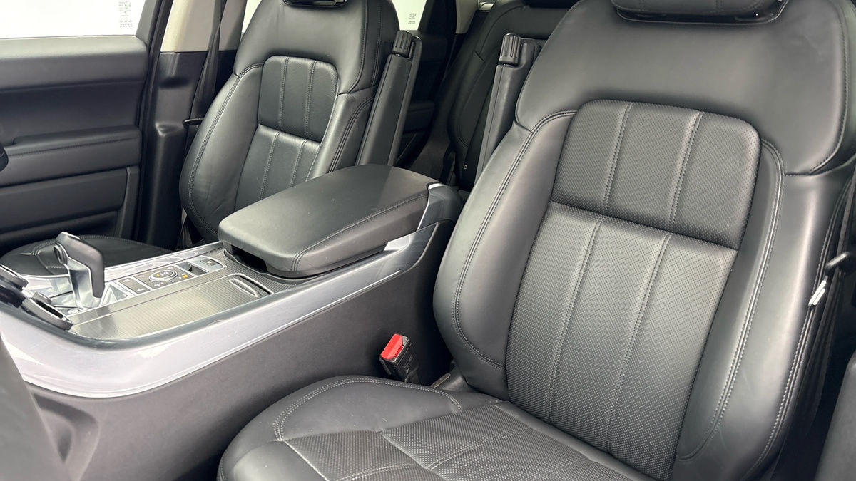 Land Rover Range Rover Sport Image 7