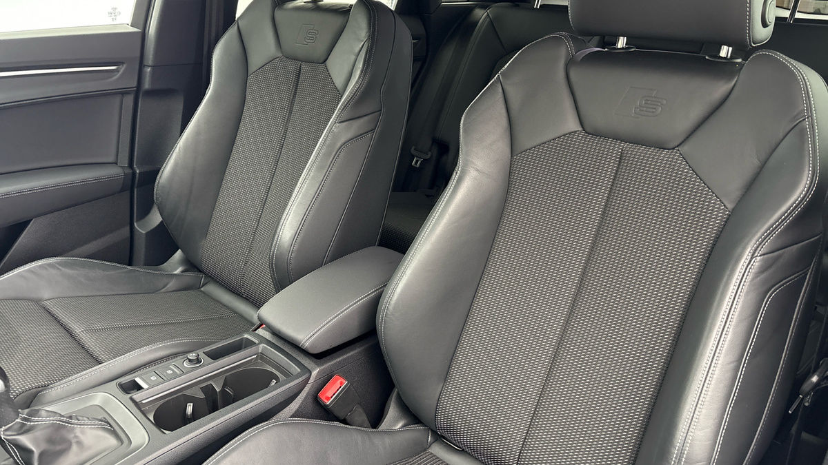 Audi Q3 Image 7