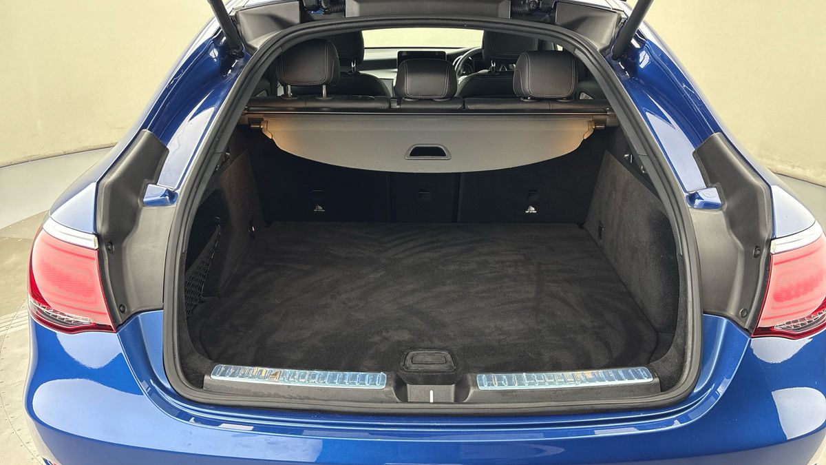 Mercedes-Benz GLC Image 11