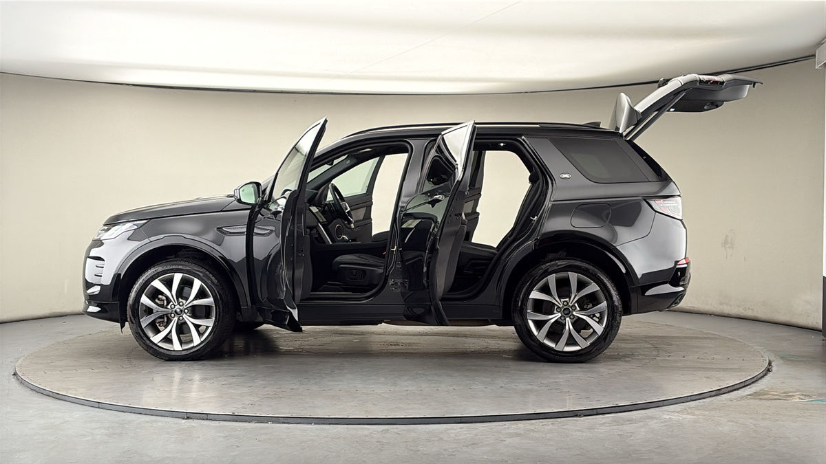More views of Land Rover Discovery Sport
