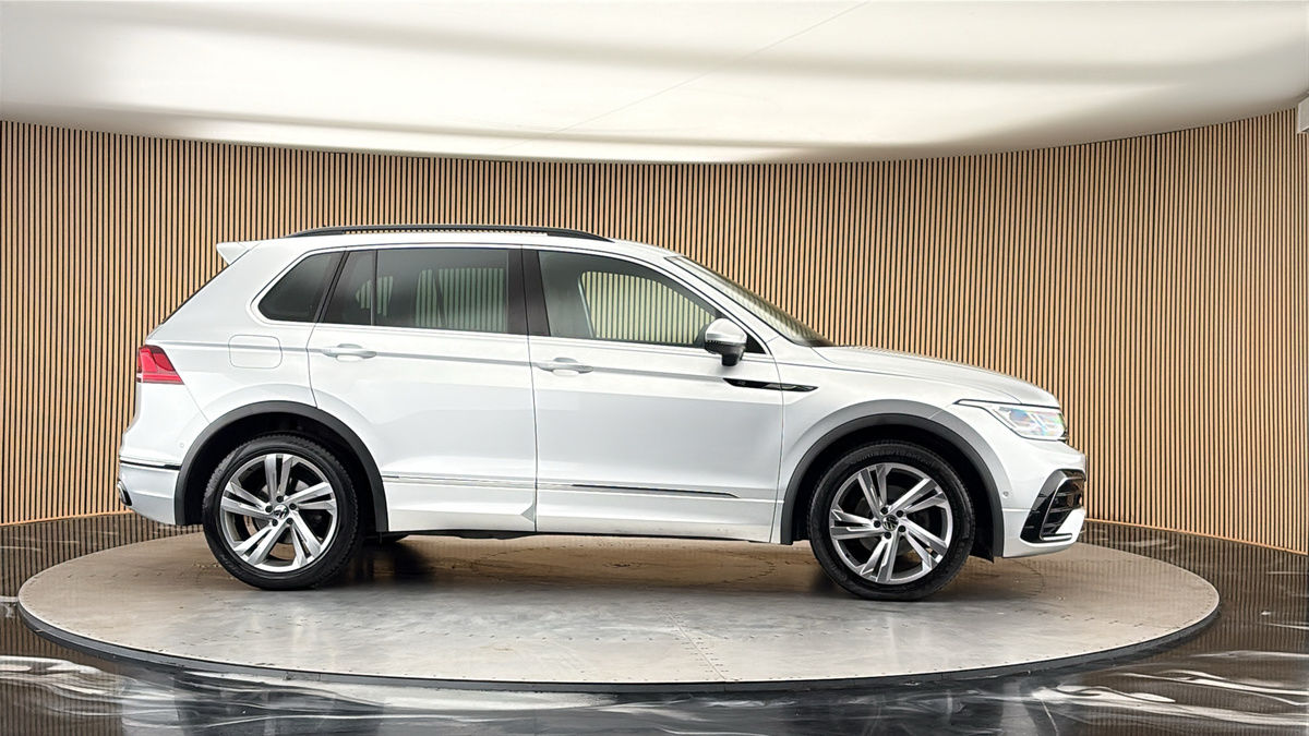 More views of Volkswagen Tiguan