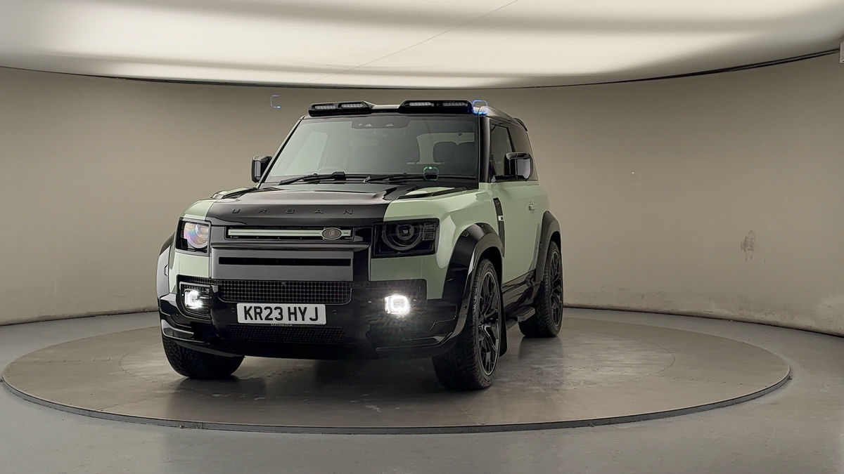 More views of Land Rover Defender 90