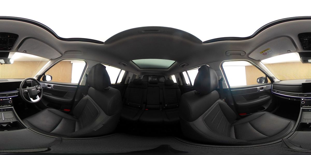 More views of Hyundai Santa Fe
