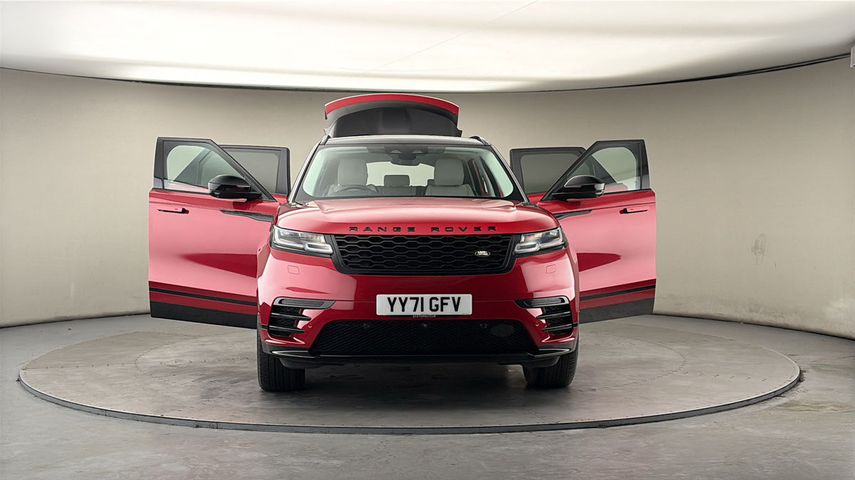 More views of Land Rover Range Rover Velar