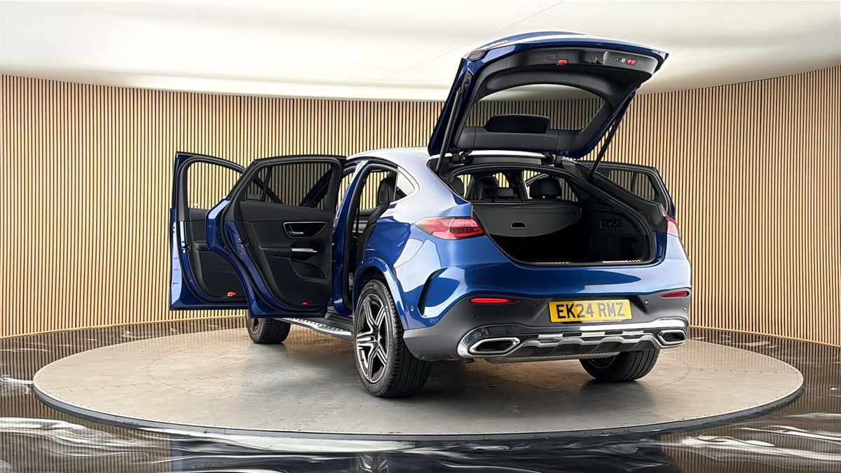More views of Mercedes-Benz GLC